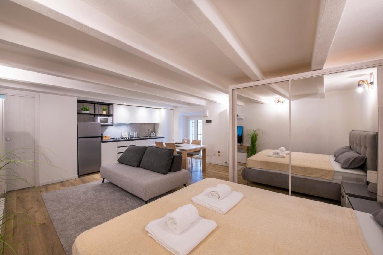 Borsarihouse Wifi & Smarttv Lägenhet Verona Exteriör bild